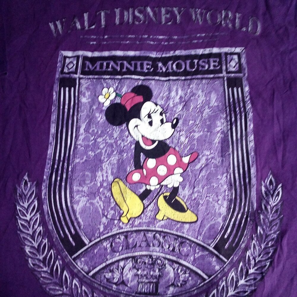 Vintage Disney Minnie Mouse Classic Crest T-Shirt
